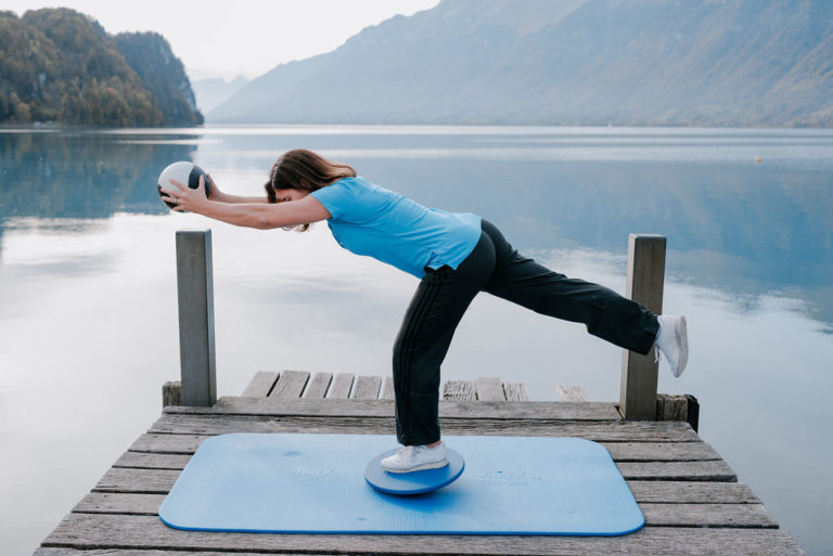 Pilates Rolle und Blackroll